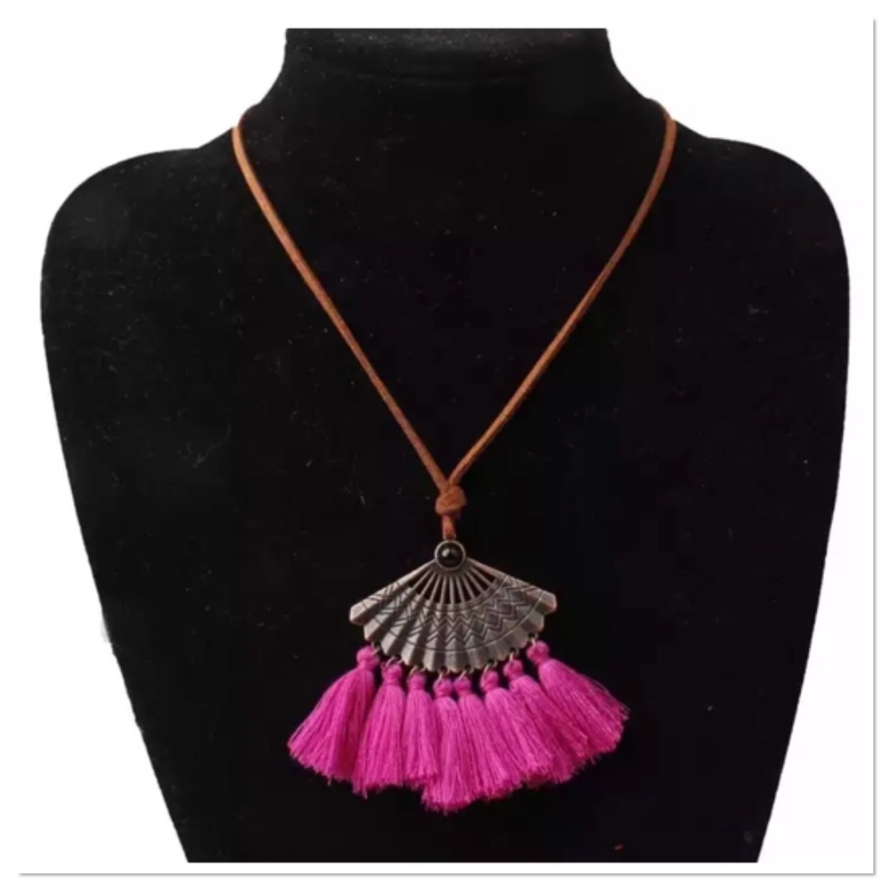 Fuchsia Fan Tassel Necklace